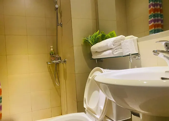Azure Urban A10 Near Airport And Sm Bicutan+ Free Wifi